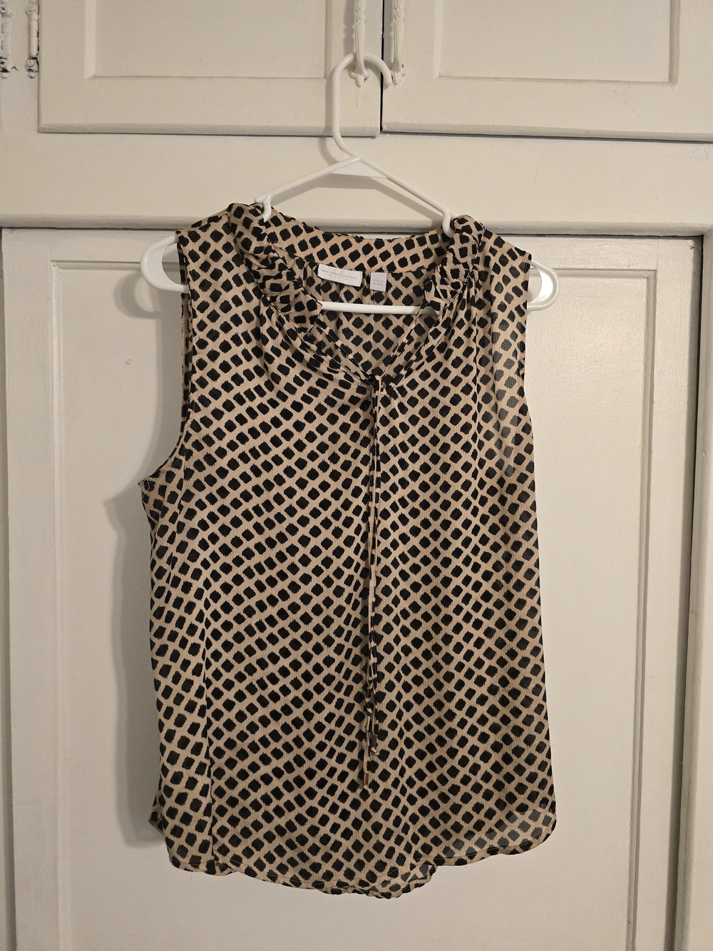 New York & Company Beige and Black Geometric Tie-Neck Sleeveless Top